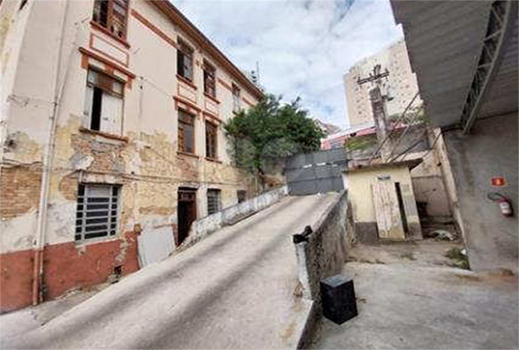 Terreno amplo e exclusivo à venda no coração das Perdizes – 3.524 m²