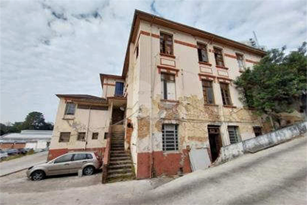 Terreno amplo e exclusivo à venda no coração das Perdizes – 3.524 m²