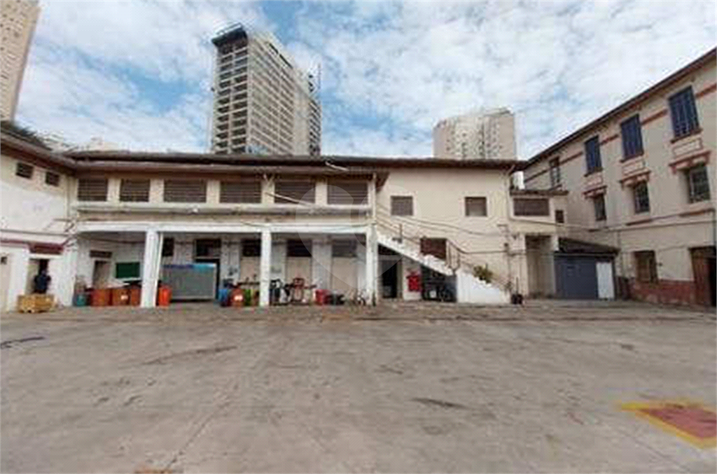 Terreno amplo e exclusivo à venda no coração das Perdizes – 3.524 m²