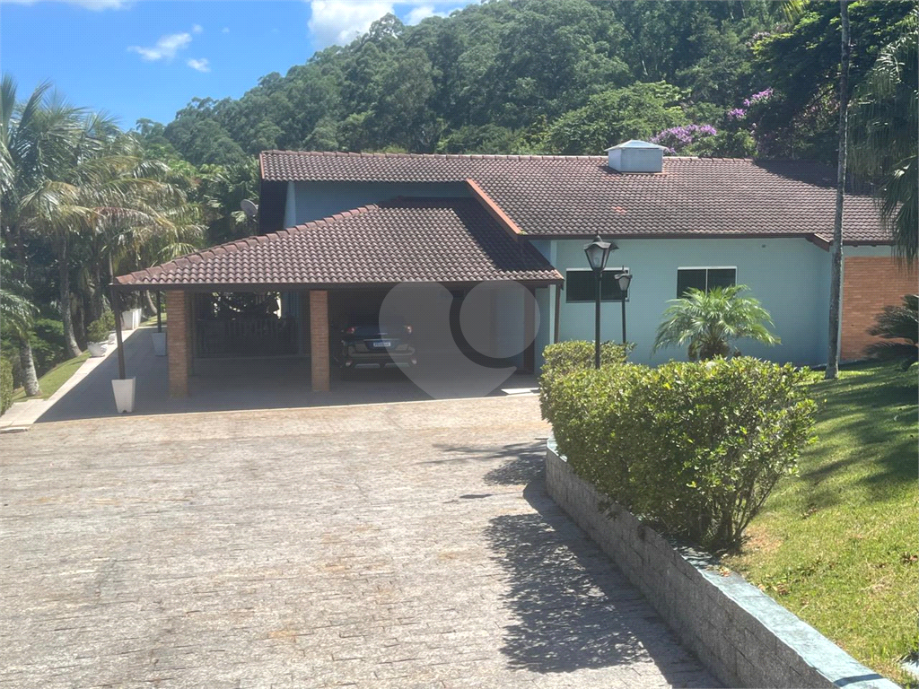 Casa a venda no condomínio Santa Fé - Vinhedo.- SP.