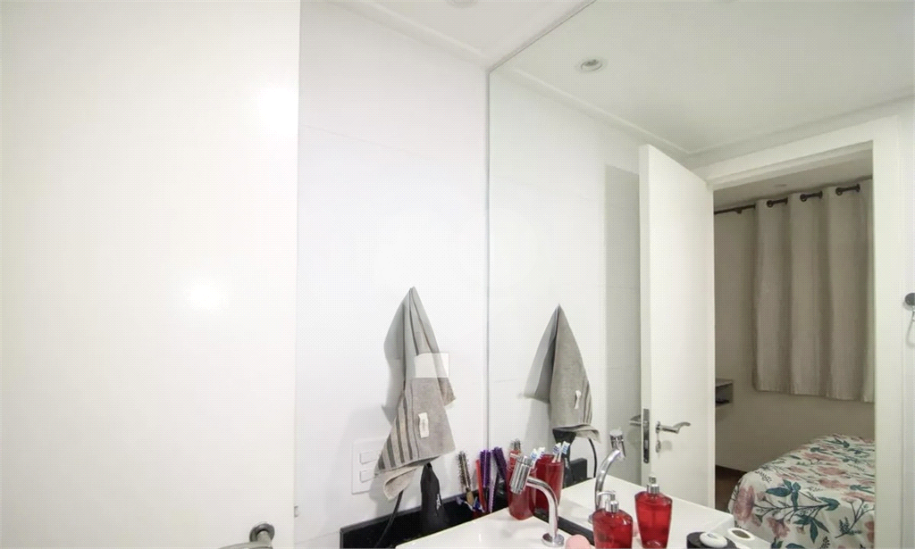 APARTAMENTO em VILA GUILHERME