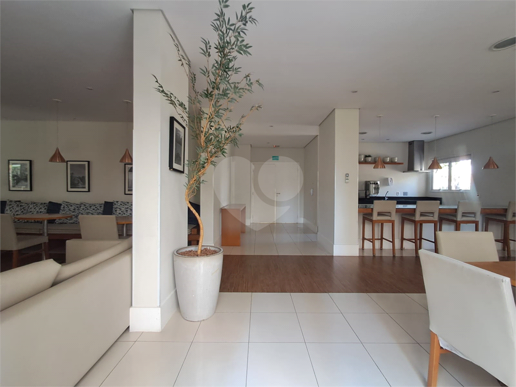 Imóvel de 100m² com sala de estar varanda gourmet 3 quartos, sendo 1 suíte, lazer completo 2 vagas Barra Funda 