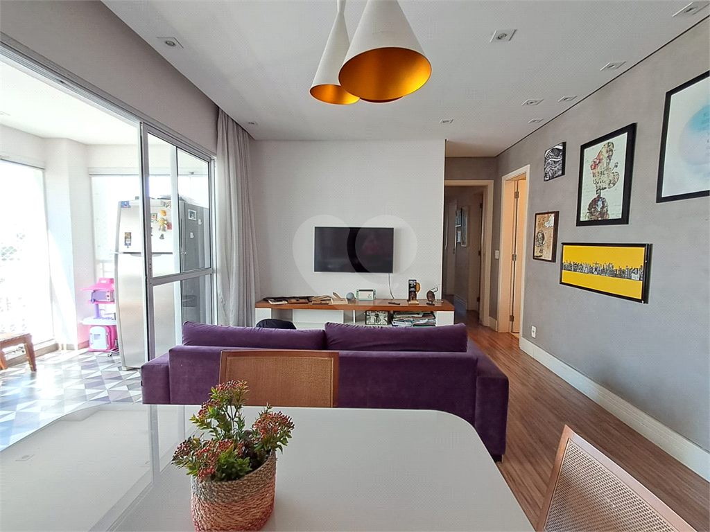 Imóvel de 100m² com sala de estar varanda gourmet 3 quartos, sendo 1 suíte, lazer completo 2 vagas Barra Funda 