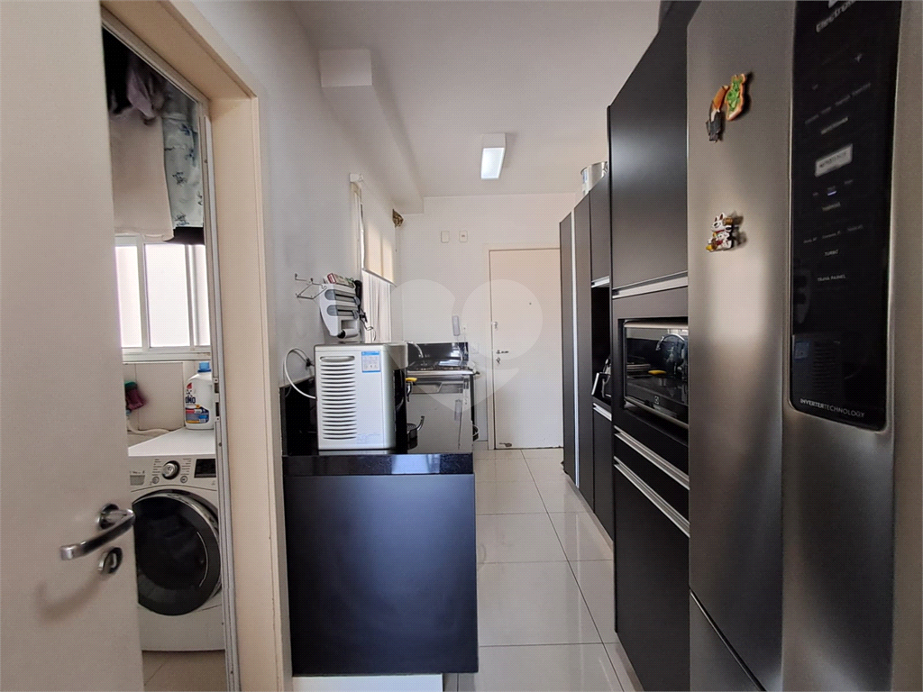 Imóvel de 100m² com sala de estar varanda gourmet 3 quartos, sendo 1 suíte, lazer completo 2 vagas Barra Funda 