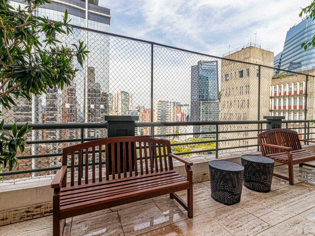 Apartamento em rua segura e fechada 