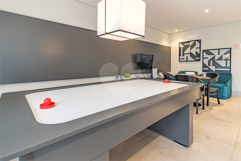 Apartamento - Perdizes - 3 Dormitórios - 180 m²