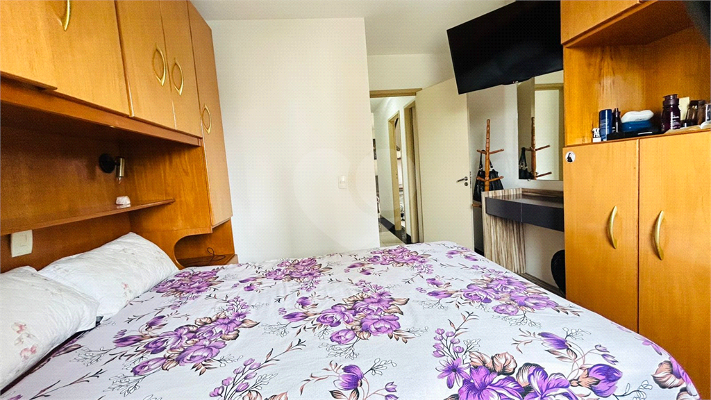 APARTAMENTO À VENDA EM CONDOMÍNIO CLUBE NA MOÓCA 