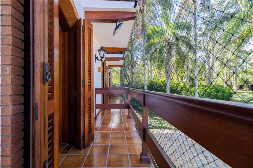 Casa de Condomínio à venda | 9.000 m² | 7 suítes | 20 vagas em Serra Negra/SP!