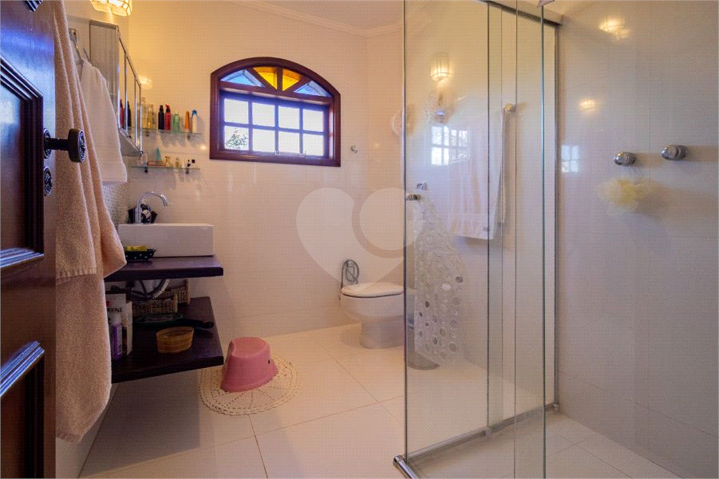 Casa de Condomínio à venda | 9.000 m² | 7 suítes | 20 vagas em Serra Negra/SP!