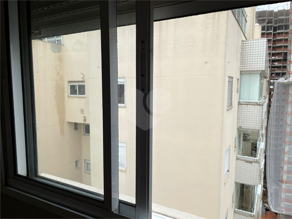 APARTAMENTO em VILA LEOPOLDINA