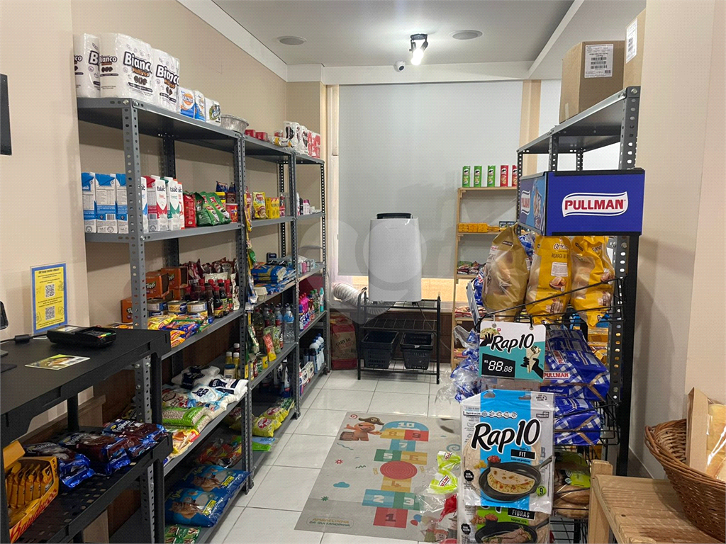 APARTAMENTO em VILA LEOPOLDINA