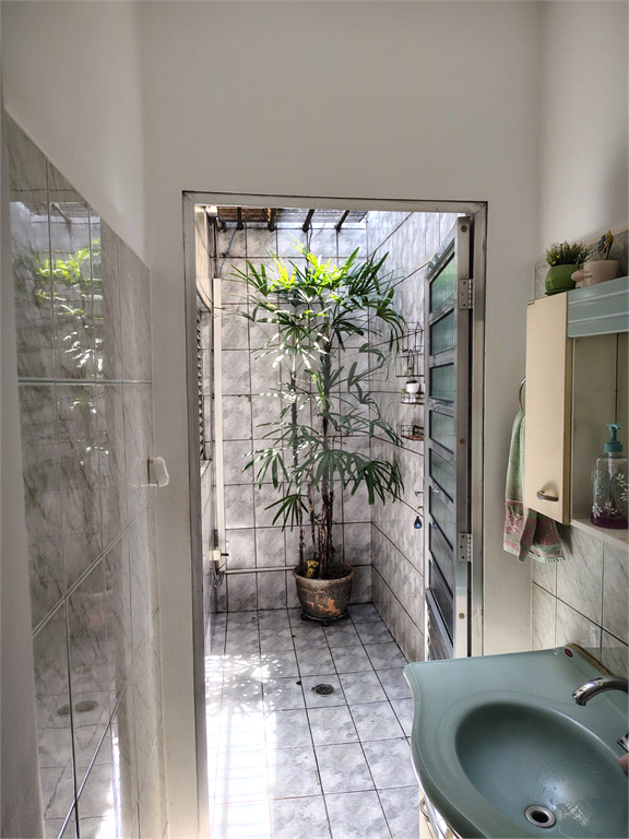 Casa Térrea 4 Dormitórios, 2 Suítes, 3 Vagas. Parque Edu Chaves