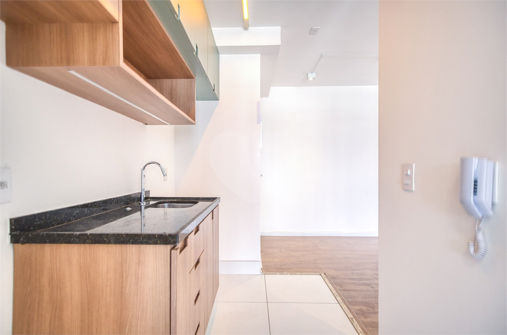 APARTAMENTO em BARRA FUNDA