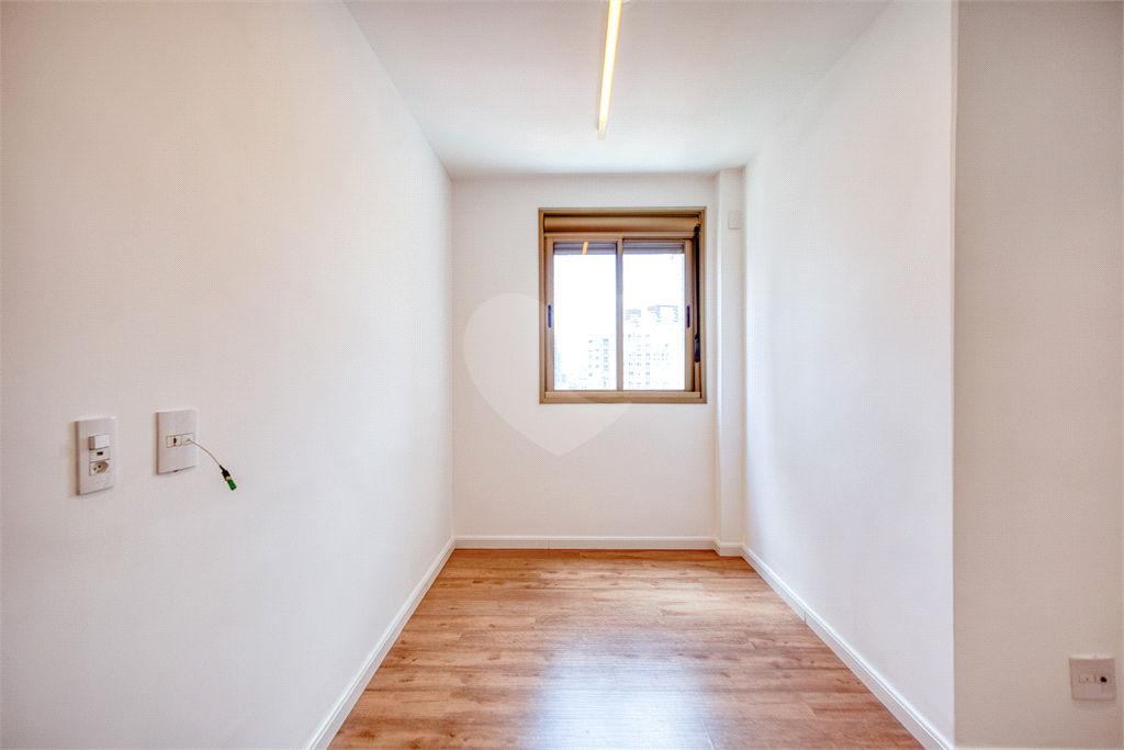 APARTAMENTO em BARRA FUNDA