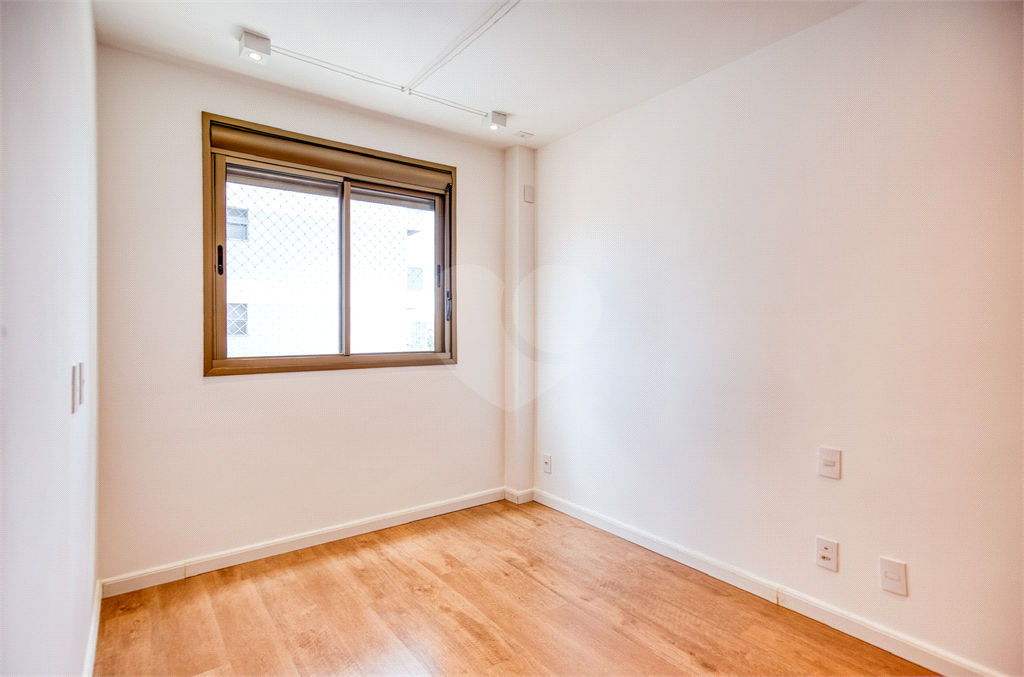 APARTAMENTO em BARRA FUNDA