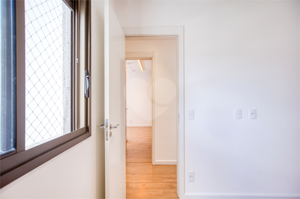 APARTAMENTO em BARRA FUNDA