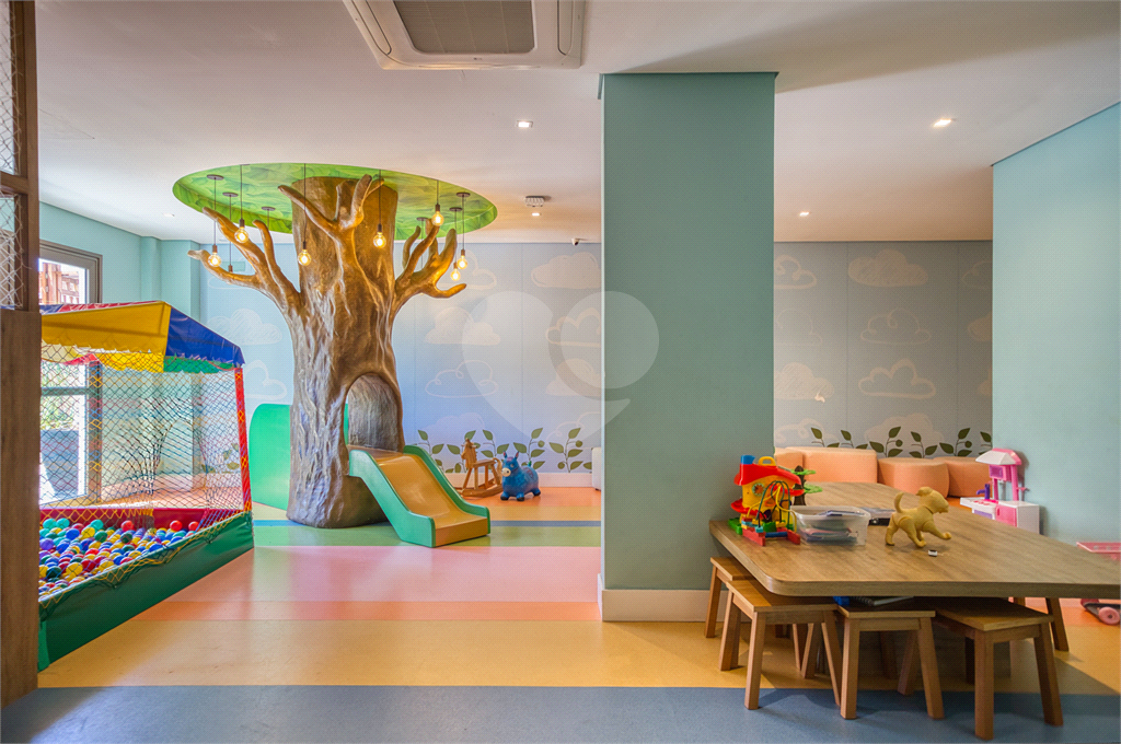 APARTAMENTO em BARRA FUNDA