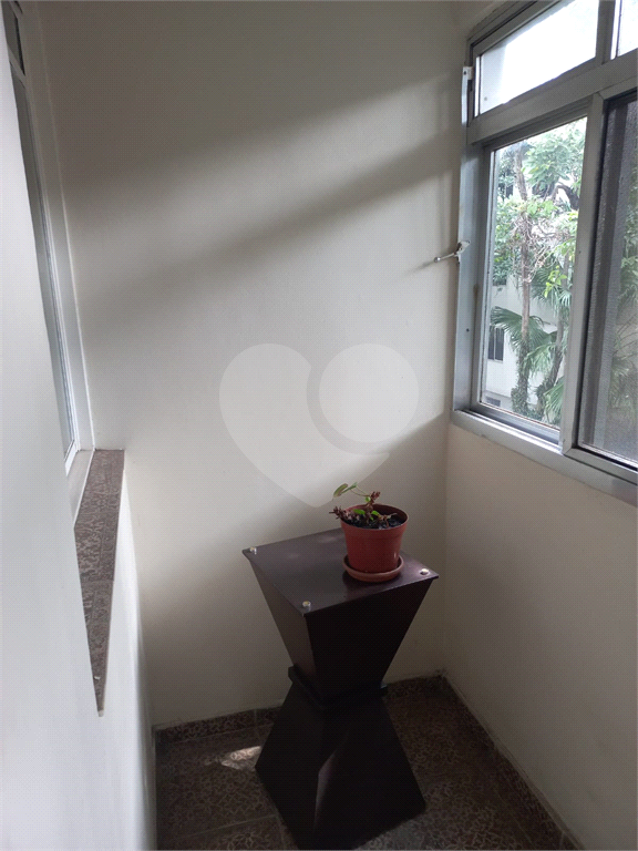 APARTAMENTO 02 DORMITORIOS, COM 01 VAGA GARAGEM - OTIMO PREÇO - SANTANA - EM FRENTE AO CLUBE ESPERIA