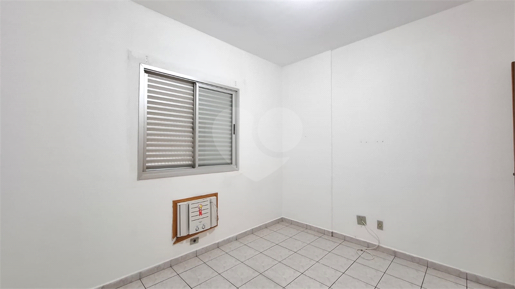 OTIMO APARTAMENTO DE 01 DORMITORIOS NA ENCRUZILHADA - PROXIMA A FACULDADE