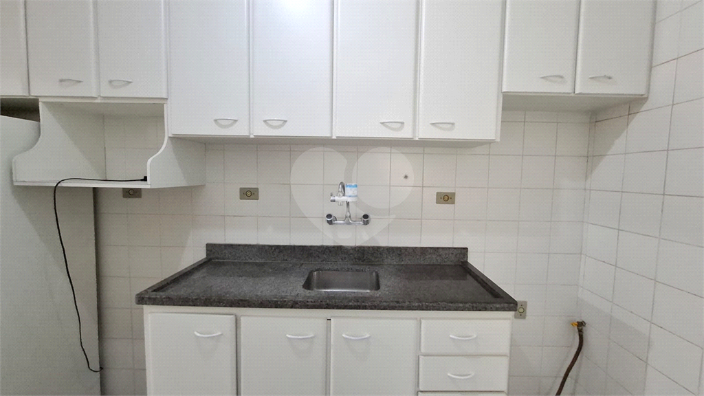 OTIMO APARTAMENTO DE 01 DORMITORIOS NA ENCRUZILHADA - PROXIMA A FACULDADE