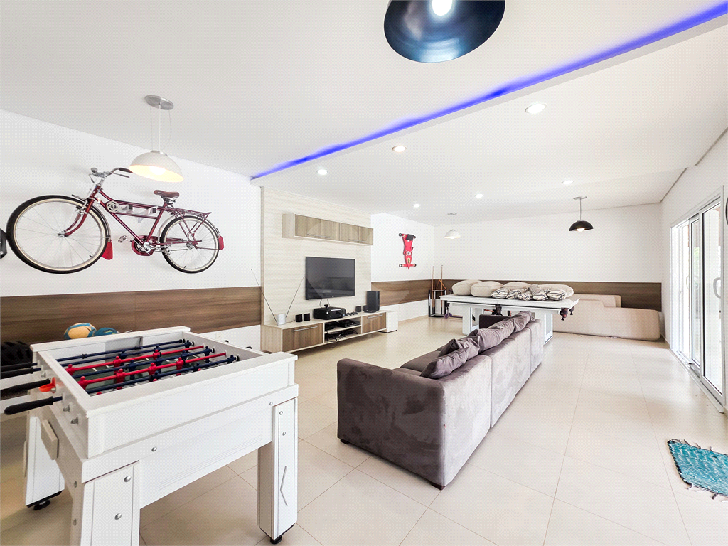 Casa de Condomínio - Indaiatuba - 900 m² - 5 Suítes - 11 Vagas - Venda / Compra