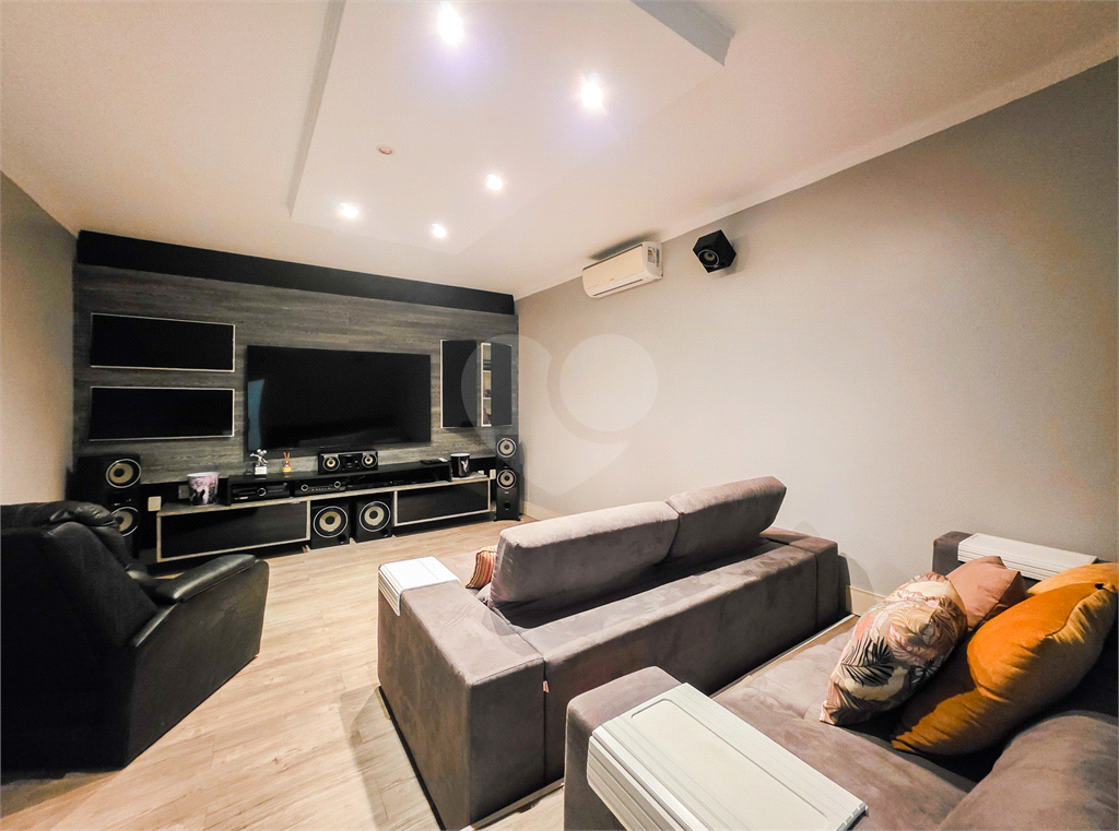 Casa de Condomínio - Indaiatuba - 900 m² - 5 Suítes - 11 Vagas - Venda / Compra