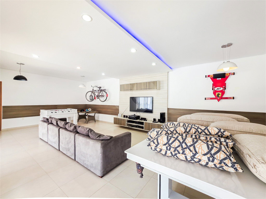 Casa de Condomínio - Indaiatuba - 900 m² - 5 Suítes - 11 Vagas - Venda / Compra