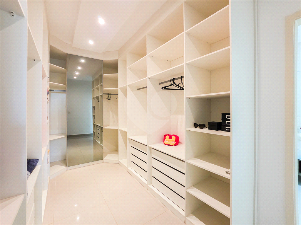 Casa de Condomínio - Indaiatuba - 900 m² - 5 Suítes - 11 Vagas - Venda / Compra