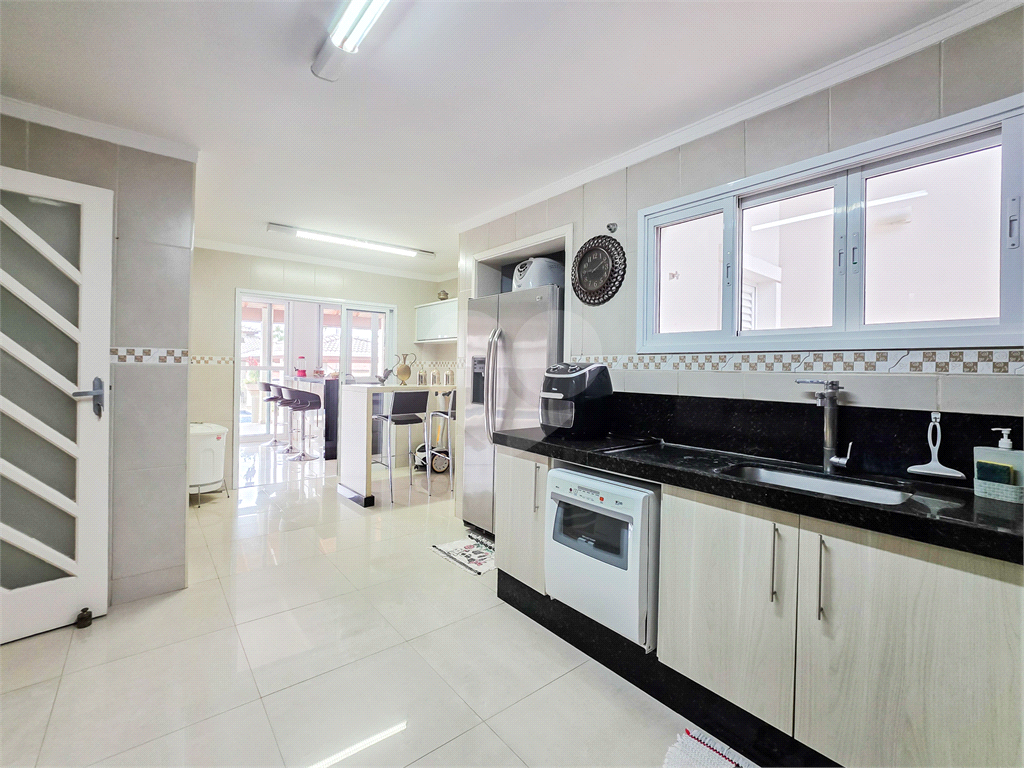 Casa de Condomínio - Indaiatuba - 900 m² - 5 Suítes - 11 Vagas - Venda / Compra