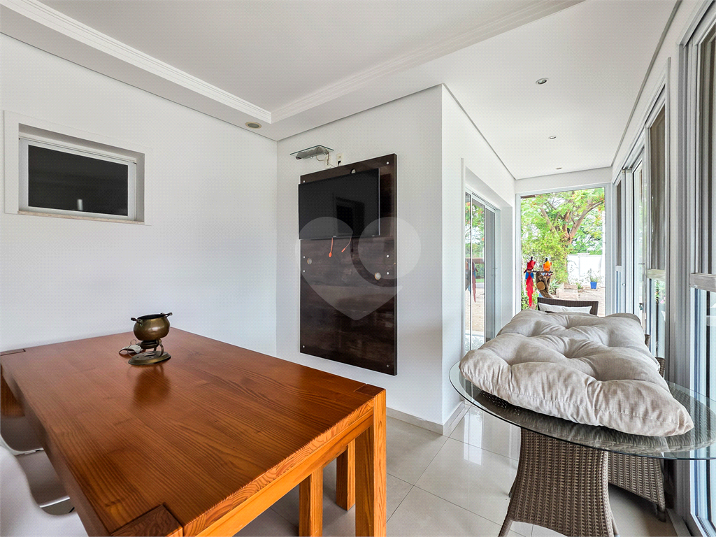 Casa de Condomínio - Indaiatuba - 900 m² - 5 Suítes - 11 Vagas - Venda / Compra