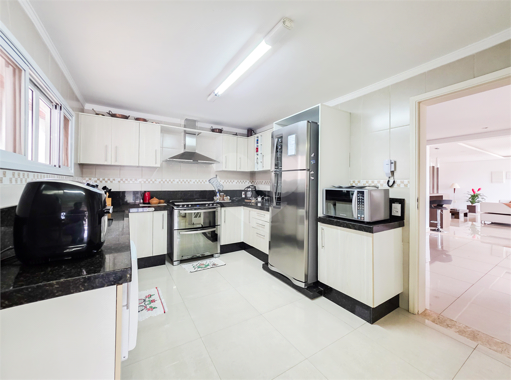 Casa de Condomínio - Indaiatuba - 900 m² - 5 Suítes - 11 Vagas - Venda / Compra