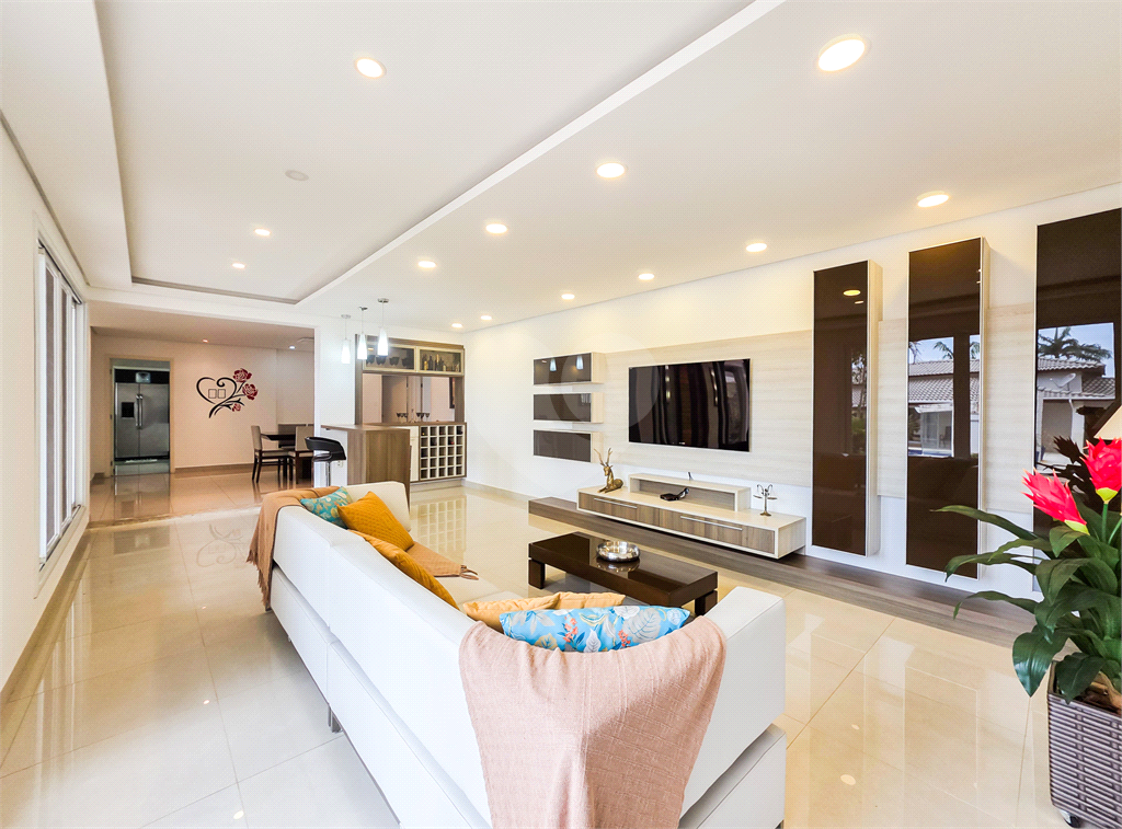 Casa de Condomínio - Indaiatuba - 900 m² - 5 Suítes - 11 Vagas - Venda / Compra