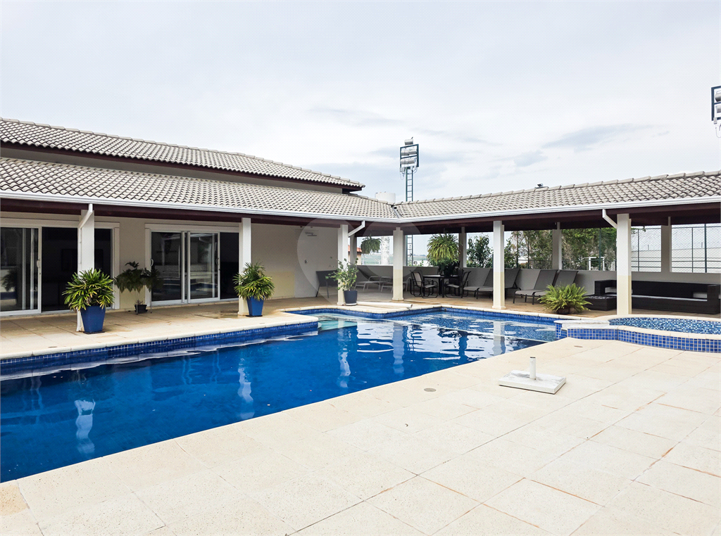 Casa de Condomínio - Indaiatuba - 900 m² - 5 Suítes - 11 Vagas - Venda / Compra