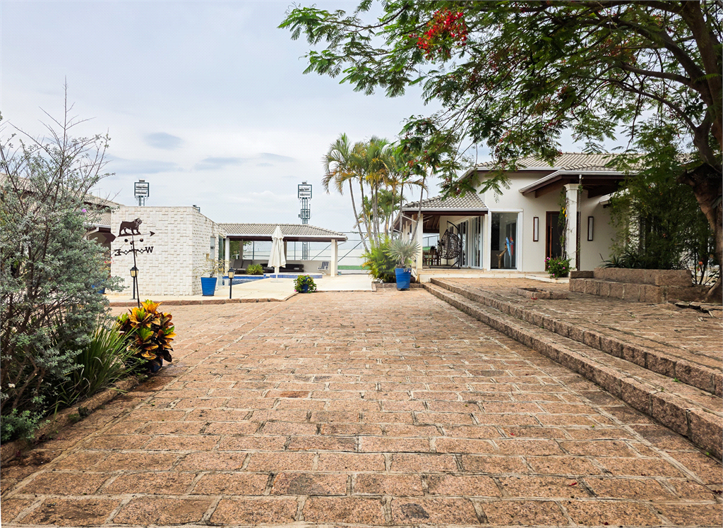 Casa de Condomínio - Indaiatuba - 900 m² - 5 Suítes - 11 Vagas - Venda / Compra