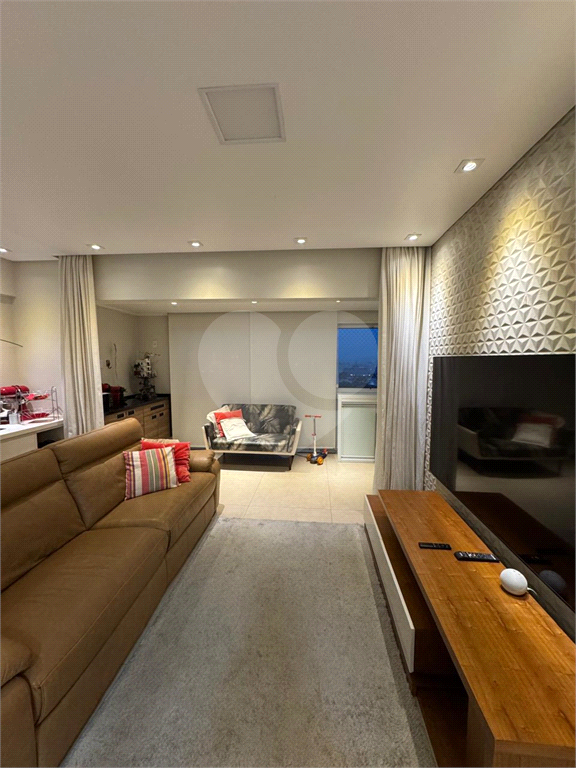 Apartamento à Venda no Condomínio Chácara Cantareira – 70m², 2 Dormitórios (1 Suíte) , Varanda Gourmet, 1 Vaga