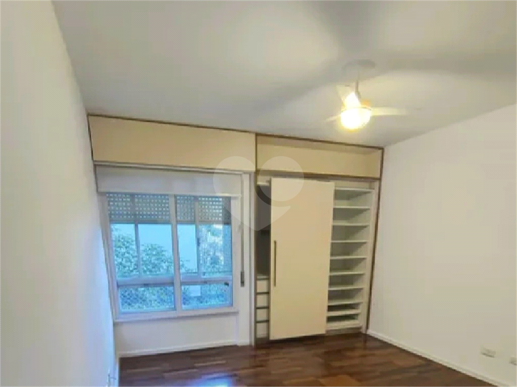 APARTAMENTO em JARDIM PAULISTA