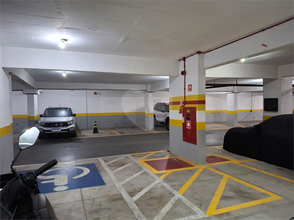 FLAT À VENDA – BROOKLIN NOVO