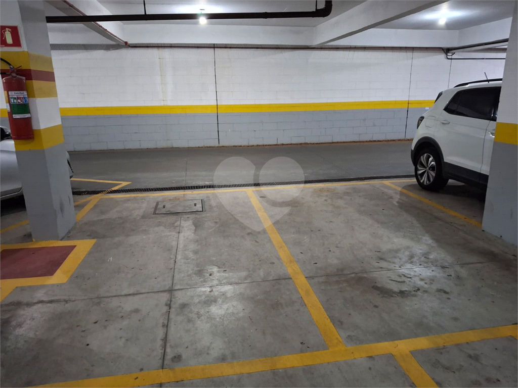 FLAT À VENDA – BROOKLIN NOVO