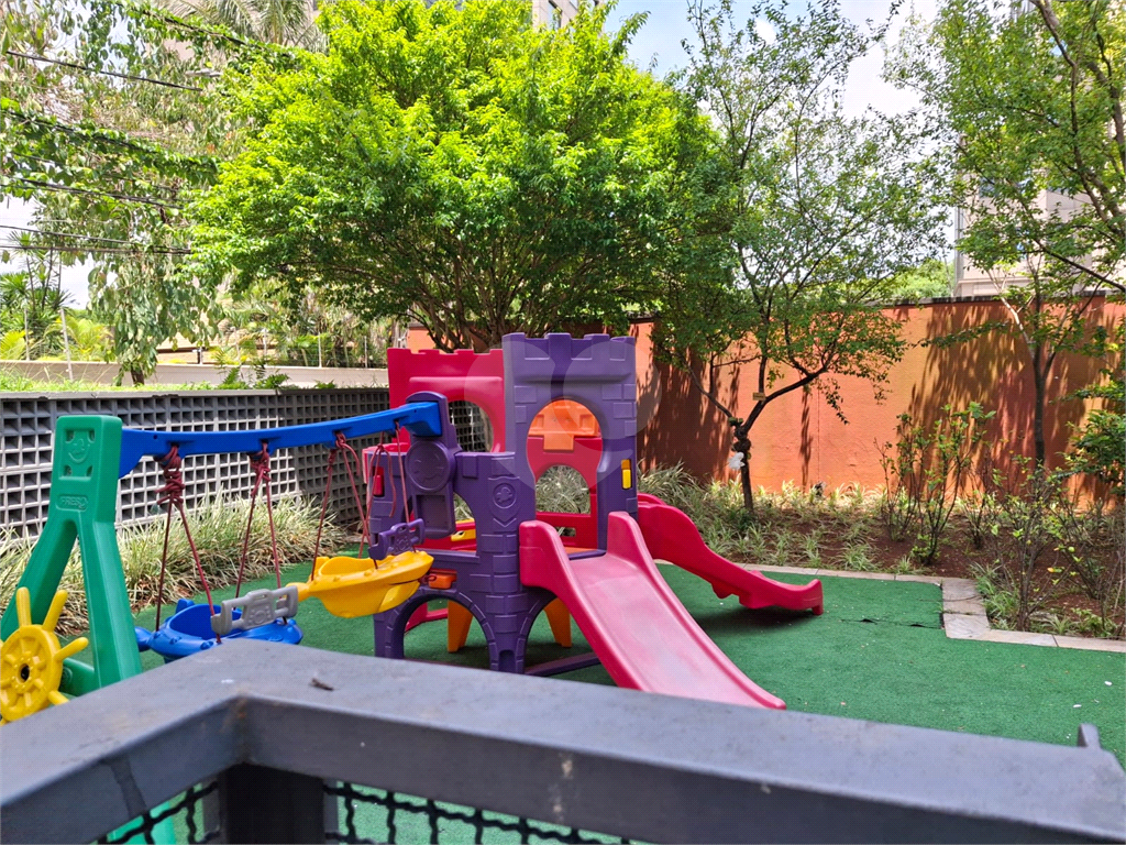 FLAT À VENDA – BROOKLIN NOVO