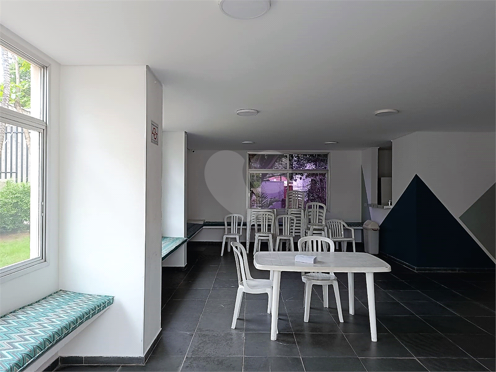 Apartamento com 2 quartos 1 vaga para Venda na Pompeia