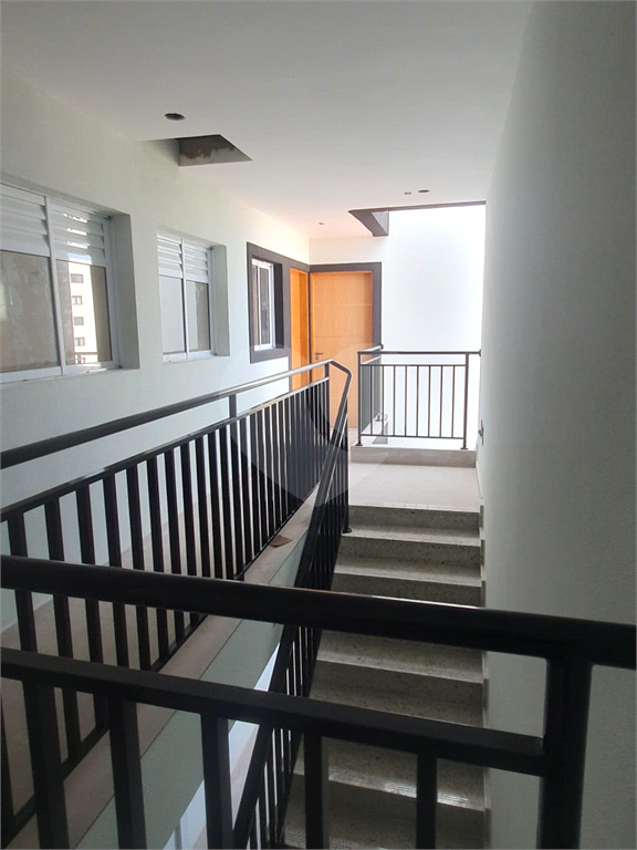 Apartamento, 1 quarto, 27 m² - Foto 2