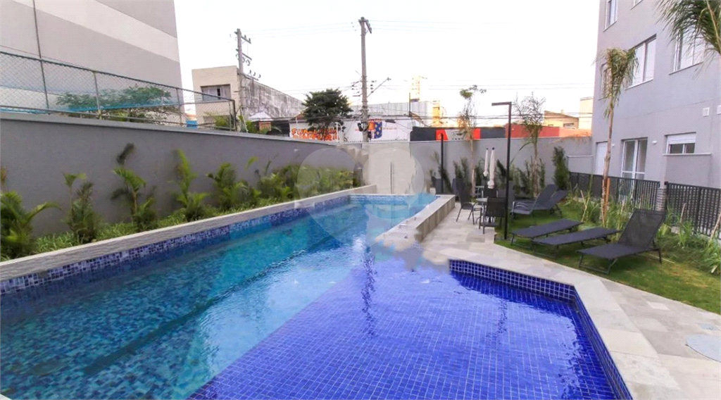 Apartamento de 38 m² com 2 dormitórios no Brás