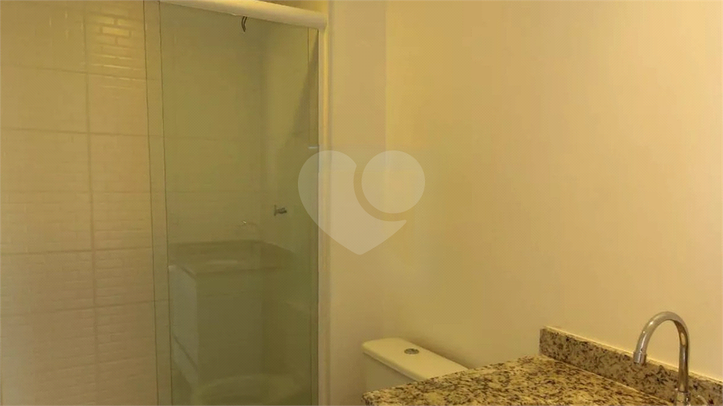 Apartamento de 38 m² com 2 dormitórios no Brás
