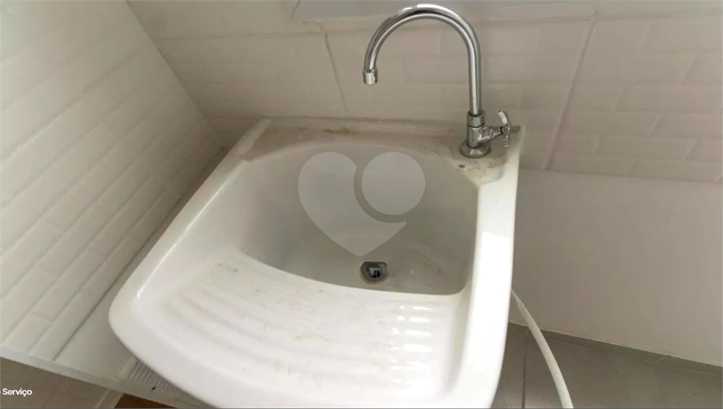 Apartamento de 38 m² com 2 dormitórios no Brás