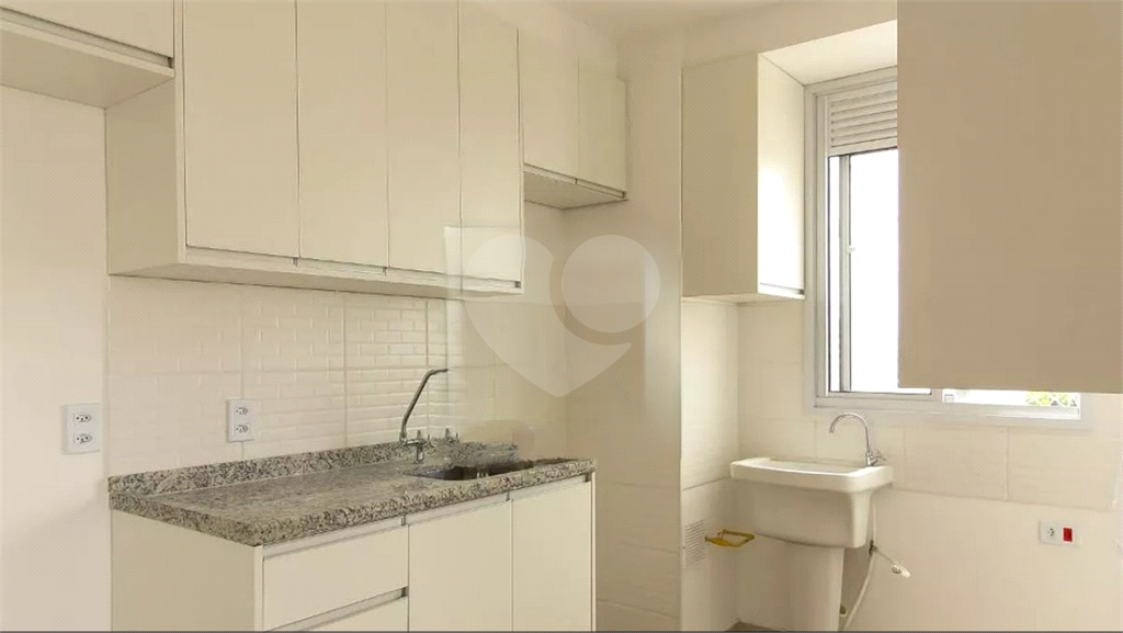Apartamento de 38 m² com 2 dormitórios no Brás