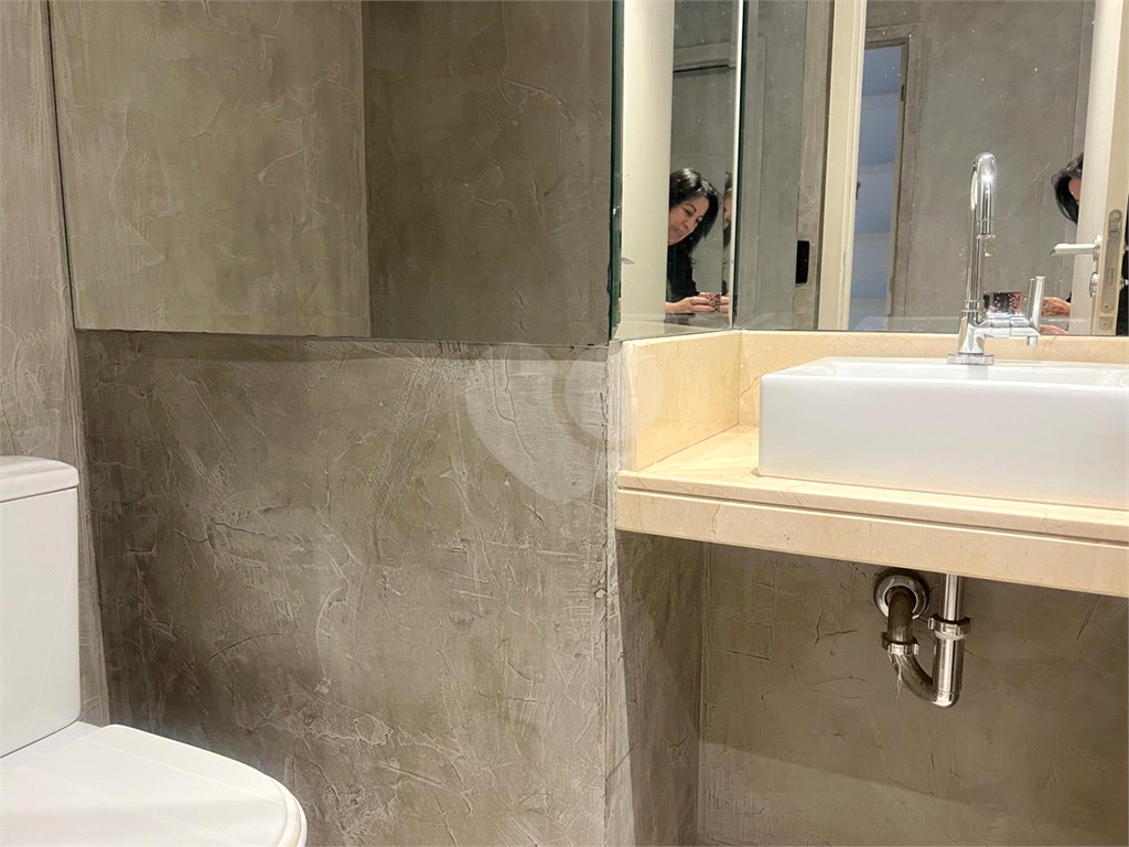 Apartamento 4 suítes, 3 vagas, ótima localização ,Linda vista para o Campo de Marte -Alto Padrão