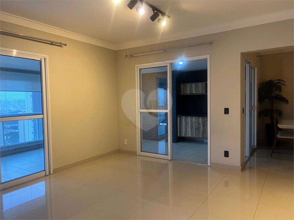 Apartamento 4 suítes, 3 vagas, ótima localização ,Linda vista para o Campo de Marte -Alto Padrão