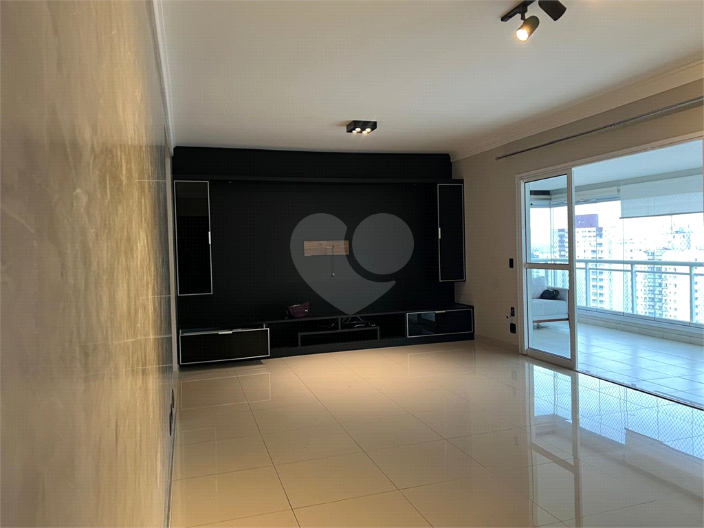 Apartamento 4 suítes, 3 vagas, ótima localização ,Linda vista para o Campo de Marte -Alto Padrão