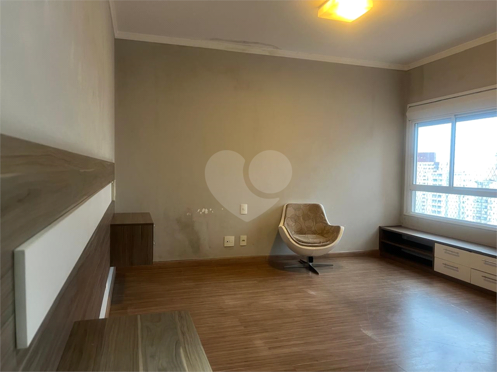 Apartamento 4 suítes, 3 vagas, ótima localização ,Linda vista para o Campo de Marte -Alto Padrão