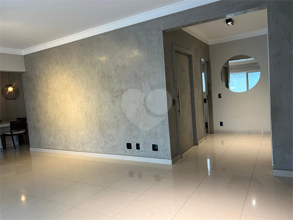 Apartamento 4 suítes, 3 vagas, ótima localização ,Linda vista para o Campo de Marte -Alto Padrão